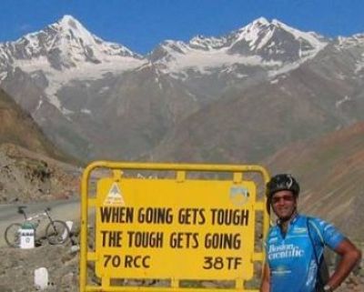 Kiran Nimmagadda Cycling on the  tour with redspokes